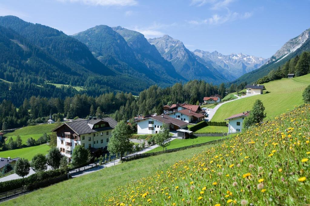 Hotel Zita Trins Exteriér fotografie